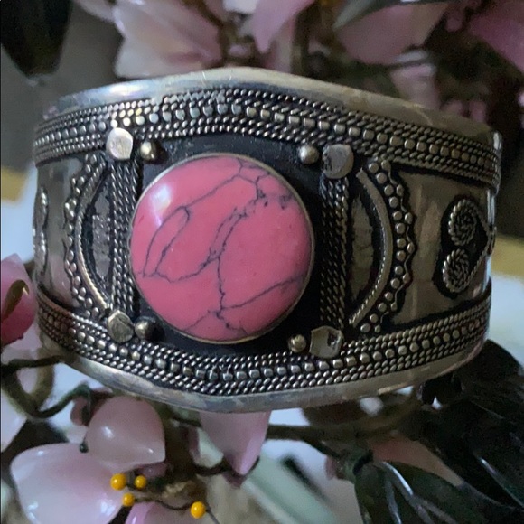 Vintage Jewelry - Vintage pink turquoise cuff